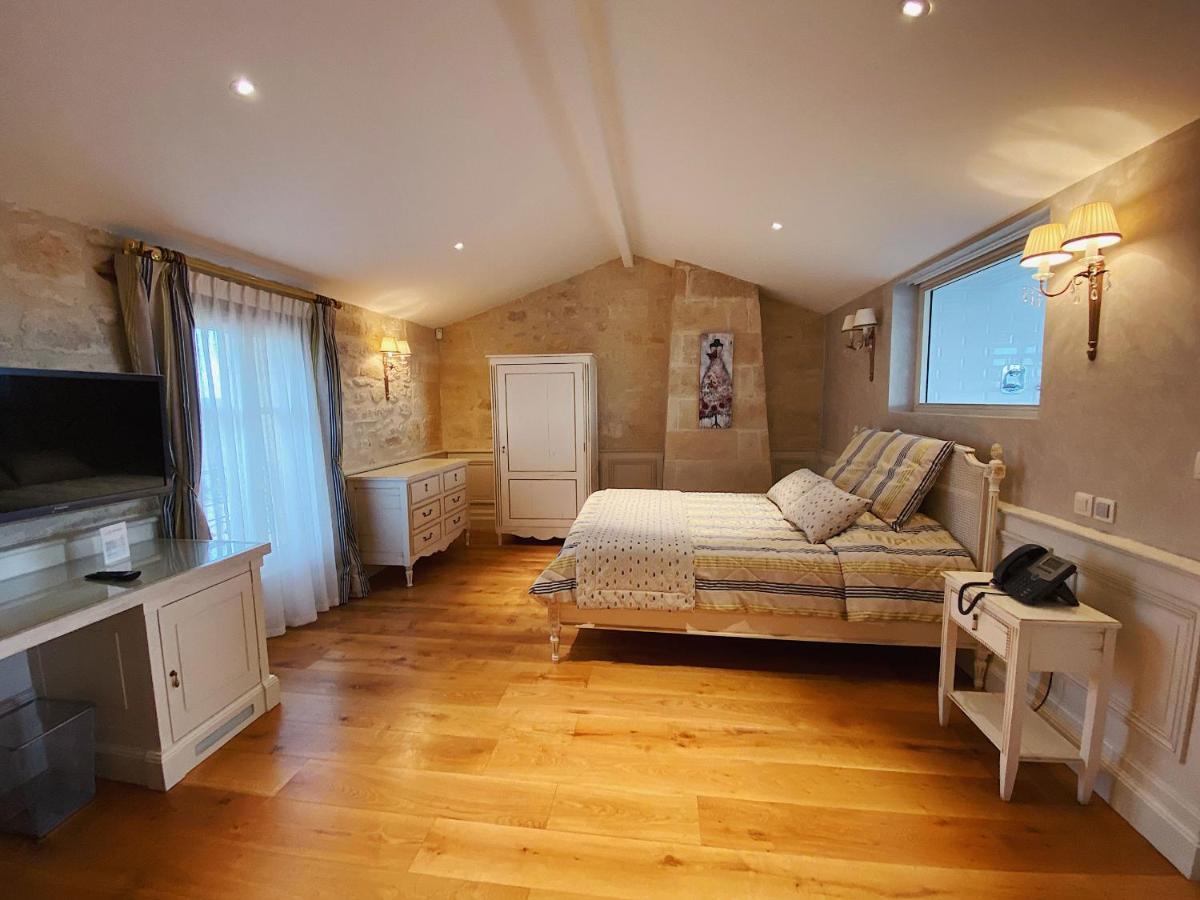 Lussac  Chateau La Rose Perriere חדר תמונה
